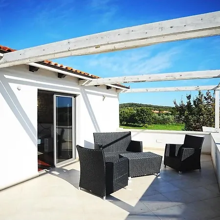 Holiday home Mit Privatpool Fuer 12 Personen Ca 250 Qm In Rovinj-cocaletto, Istrien Istrische Riviera Rovinj